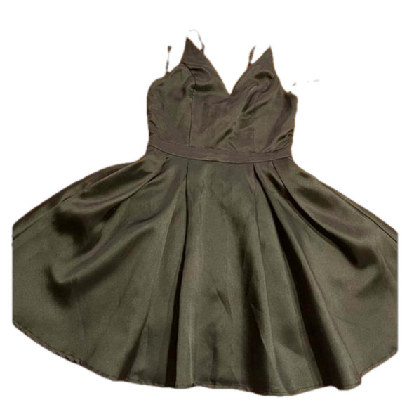 Maniju S black lined full skirt dress with spaghetti straps and back zip - Picture 2 of 8